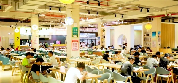 2.webp.jpg 2.webp.jpg